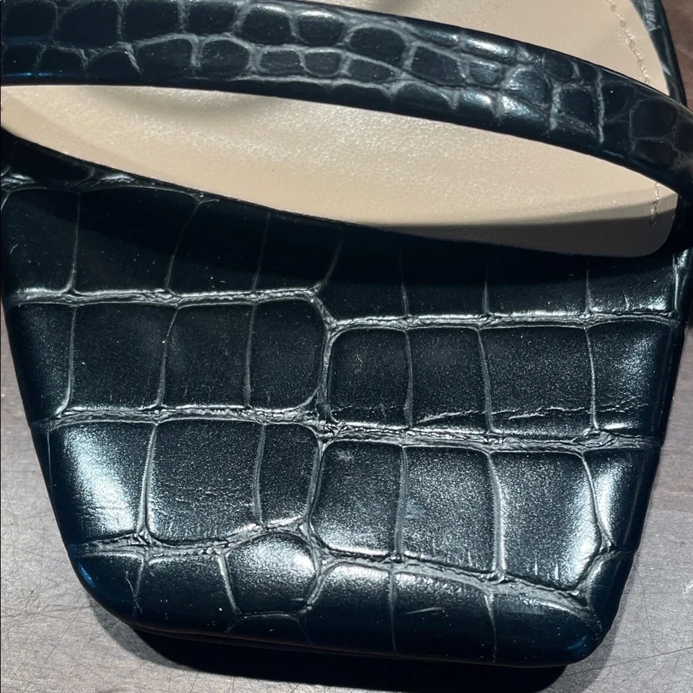 Elegant Black Crocodile-Embossed Heels